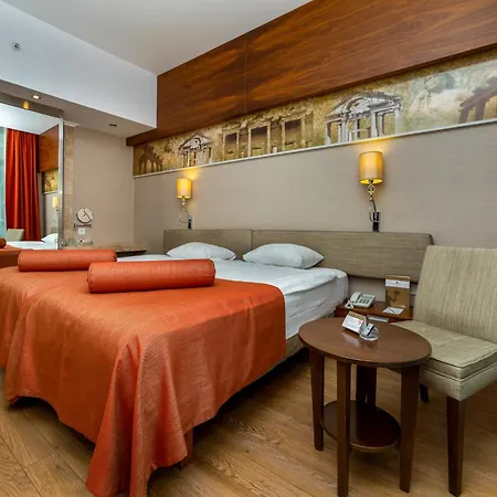 Szálloda Commodore Elite & (adults Only) 5*