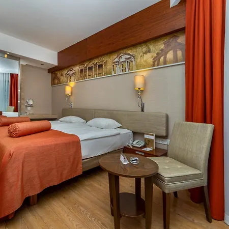 Szálloda Commodore Elite & (adults Only) 5*