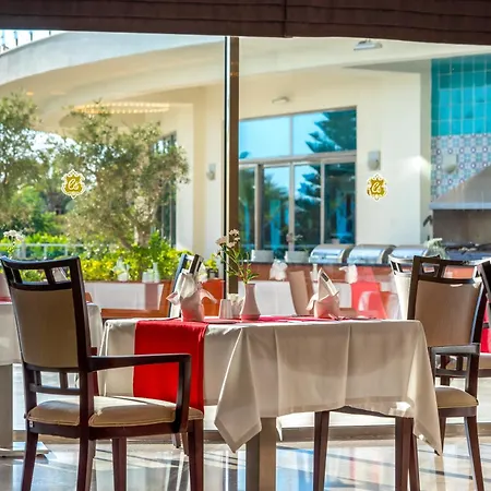 Commodore Elite & (adults Only) Hotel Side