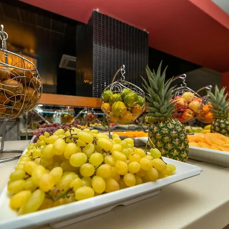 Commodore Elite & (adults Only) Hotel Side