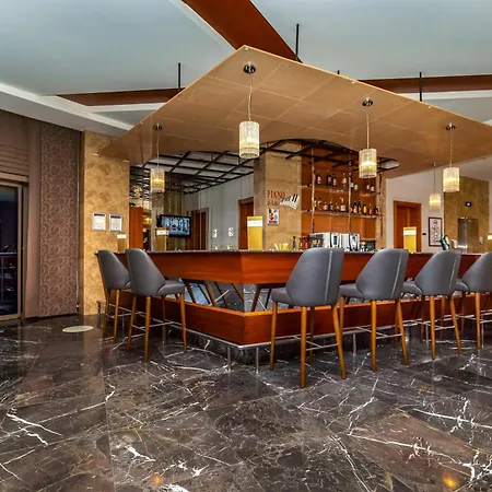 Commodore Elite & (adults Only) 5*