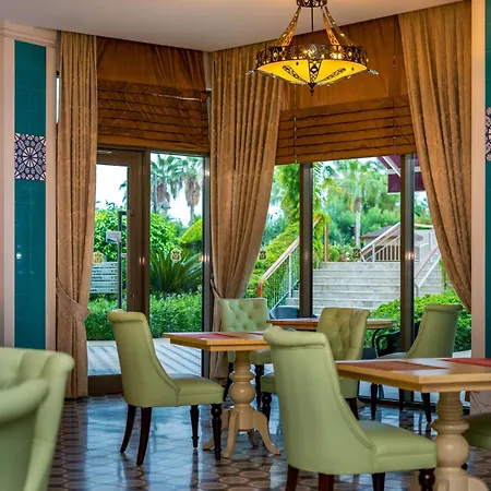 Commodore Elite & (adults Only) 5* Сиде