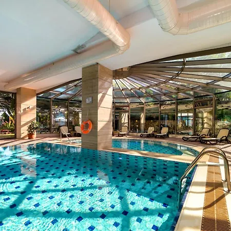 Отель Commodore Elite & (adults Only) Сиде