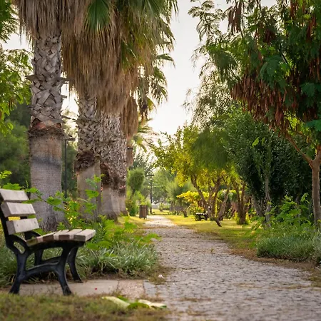 Commodore Elite & (adults Only) Отель 5*