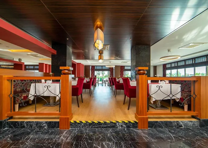Commodore Elite & (adults Only) Отель 5*
