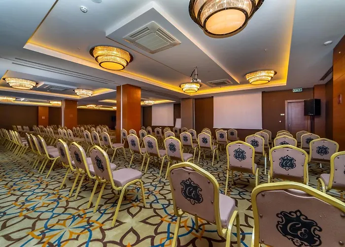 Отель Commodore Elite & (adults Only)