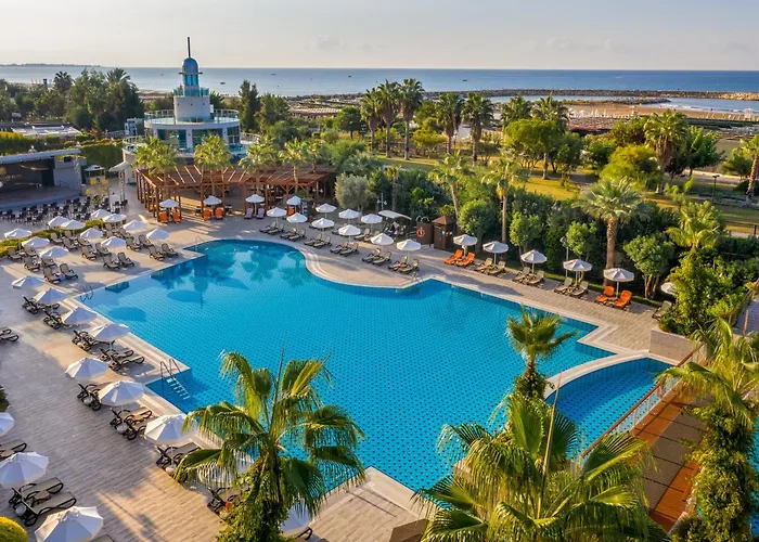 Commodore Elite & (adults Only) 5* Сиде